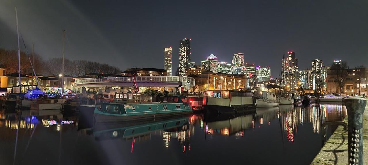Stunning Massive Bedroom +Direct Thames River View London Ngoại thất bức ảnh