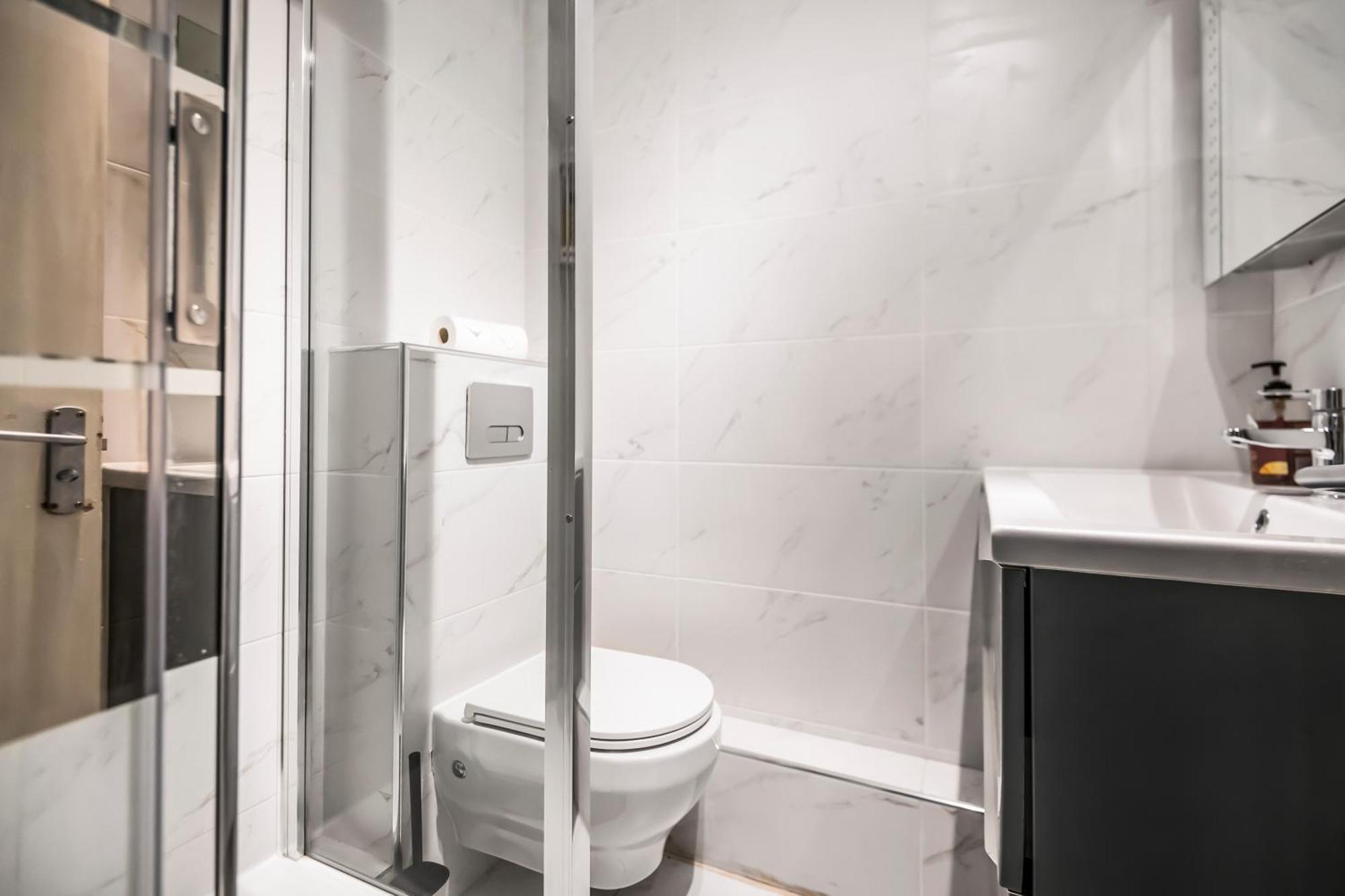 Stunning Massive Bedroom +Direct Thames River View London Ngoại thất bức ảnh